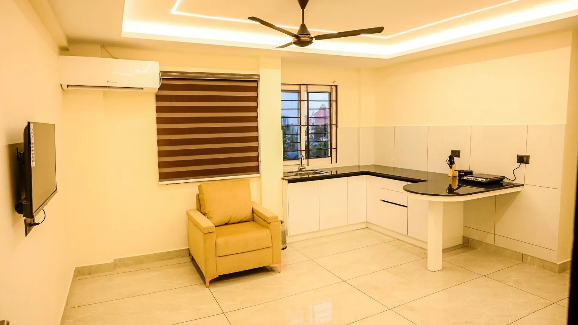Manhas Olympus Hotel Kochi India